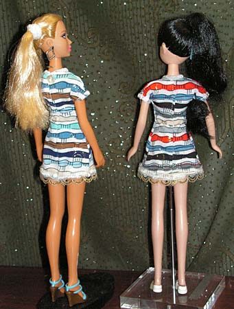 платья для кукол 27 см