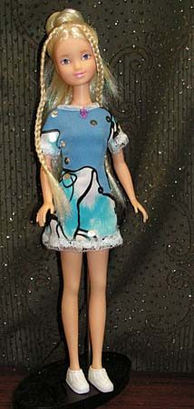  платья для кукол 27 см